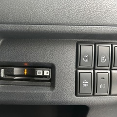 スズキ スペーシア カスタム XS リミテッド 人気グレードで、装備がとても充実した特別仕様車です！の画像