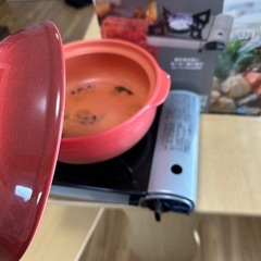 【連休限定値下げ】ガスを買うだけ！土鍋とカセットコンロセット売り！の画像