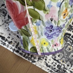 大きなツボ壺の画像