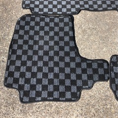  Honda N-BOX フロワーマットの画像