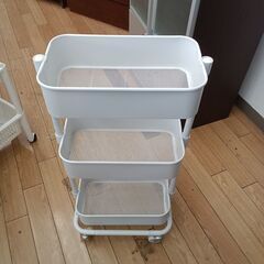 ★リユースのサカイつくば店★TK7378  ワゴンラック ホワイト H77×D20×W40 クリーニング済みの画像