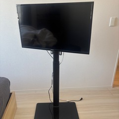 32インチテレビ（可動式台付き）の画像