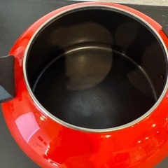 ル・クルーゼ　やかんの画像