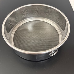 ミニ粉ふるい　13センチの画像