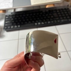 SMELLY スメリー  シルバーバレッタの画像