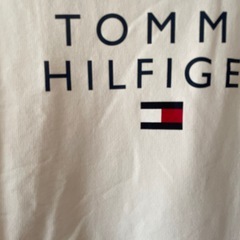 TOMMYHILFIGERトレーナー164の画像