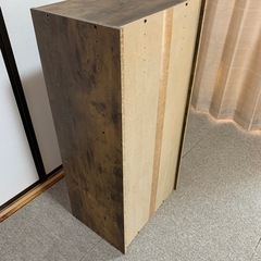 ニトリ　3段カラーボックス　扉付き の画像