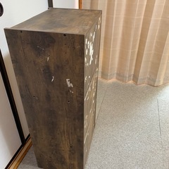 ニトリ　3段カラーボックス　扉付き の画像