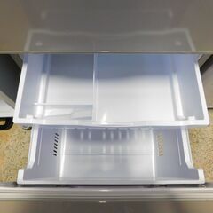 【JM890】HITACHI 日立 冷凍冷蔵庫 まんなか野菜タイプ 真空チルド （315L・右開き） 3ドア R-K320FV Tの画像