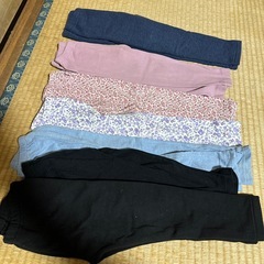 女の子服ー新中古、古中古ー全部で５７枚あります。の画像