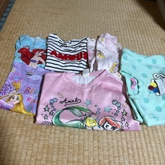 女の子服ー新中古、古中古ー全部で５７枚あります。の画像