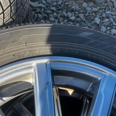 アルミホイール15インチの画像