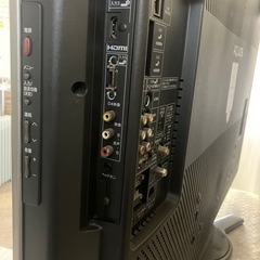 J637⭐️ シャープ　40型テレビ　2009年製　リモコン付きの画像