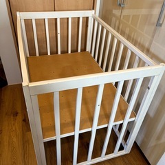 ベビーベッド(コンパクト)の画像