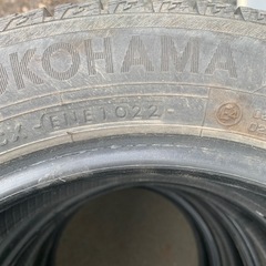 165/65R14 スタッドレスタイヤの画像