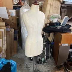 キイヤ Tokyo Kiiya 洋裁用 レディス トルソー マネキン ドレスボディ ホワイト系 女性 ディスプレイ用 スタンド 中古品 ④の画像