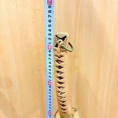 【❗️✨観賞用インテリア✨❗️】装飾品　古風デザインの和風置物（スタンド付き）現状品の画像