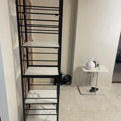 収納ラック、キッチンボードの画像