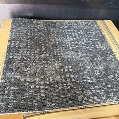 20枚×6ケース タイルカーペット500×500の画像