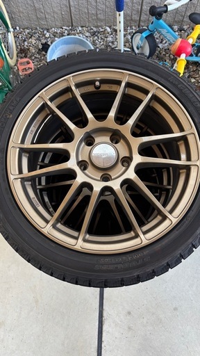 215/45r17スタッドレスタイヤ