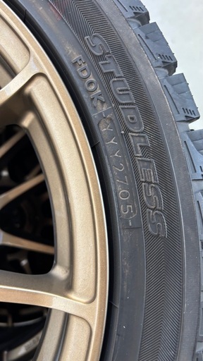 215/45r17スタッドレスタイヤ
