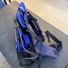 サ2511-345 Bergans キディキャリア ハイキング用 ベビーキャリア 登山 アウトドア リュック 使用感、キズ汚れ有りの画像