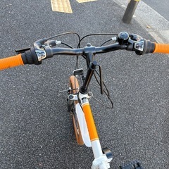 折りたたみ自転車 の画像