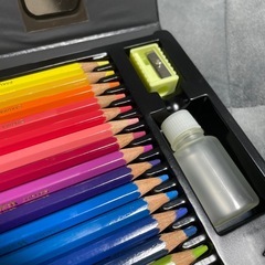 多分未使用保管品　サクラクレパス 水彩色鉛筆24色の画像