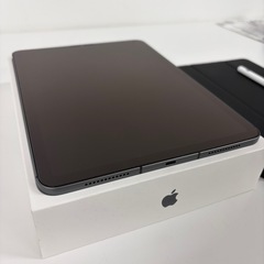 iPad Air5 64GB スペースグレー Wi-Fi + Cellular   美品 タッチペン ケース付きの画像