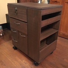 木製コスメワゴン（自主制作）の画像