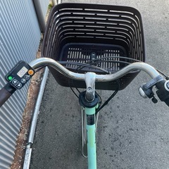 736  パナソニック最新機種電動アシスト自転車viviDX26インチグリーン系ボディーの画像