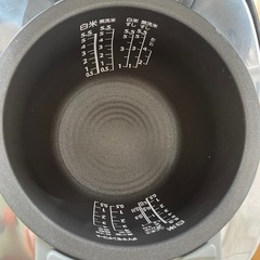 東芝 5.5合 真空圧力IH ジャー炊飯器 の画像
