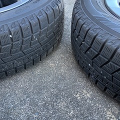 プリウス30純正ホイール スタッドレスタイヤ付きの画像