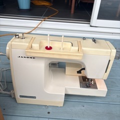 ジャノメ エクセル 10 SP (631型) ミシンの画像