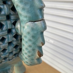 青磁の壺　高さ約58cmの画像