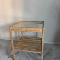 IKEA ネスナ サイドテーブル の画像