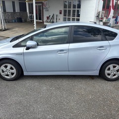 綺麗なプリウス入庫の画像