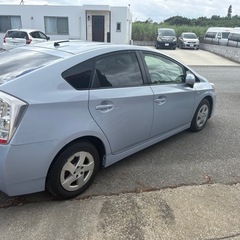 綺麗なプリウス入庫の画像