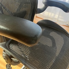 Herman Miller ハーマンミラー アーロンチェアー　中古の画像