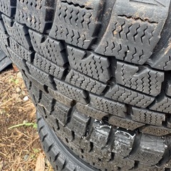 14インチ スタッドレスタイヤの画像