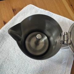 Easyworkz 直火式、エスプレッソマシン、カップの画像