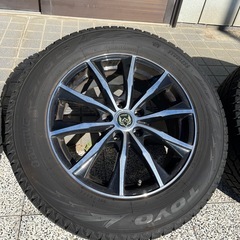スタッドレスホイールセット 225/65R17 TOYO GSi-6の画像