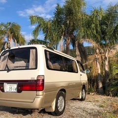 極上美車100系ハイエースワゴンの画像