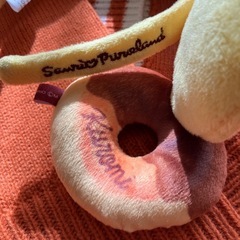 サンリオ　カーディガン　カチューシャの画像