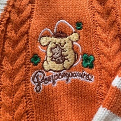 サンリオ　カーディガン　カチューシャの画像