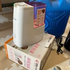 【セット売り】コーヒーメーカー 布団掃除機 灯油缶18L 加湿器(欠品有) アイロン台の画像