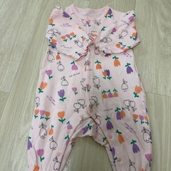 ベビー服 ロンパースの画像