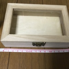 花瓶、小物ケースの画像