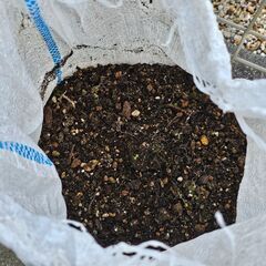 残土　園芸土　庭土の画像