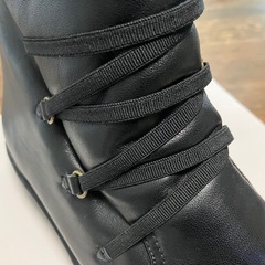 日本製・ing (イング)本革レディースブーツ《24.５㎝・EE》試し履きのみの画像